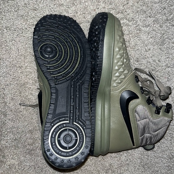 Nike Lunar Force 1 Duckboot
Winter BOOTS Shoes Olive
Green Size 7Y - Picture 4 of 6